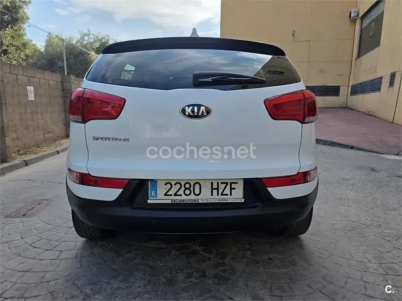 Usado Kia Sportage 135 CV (99 kW) 2014 Blanco SUV