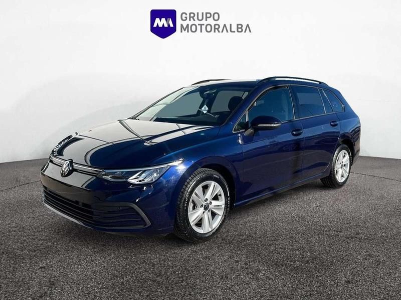 Usado VW Golf VIII Life 110 CV (80 kW) 2022 Azul Familiar