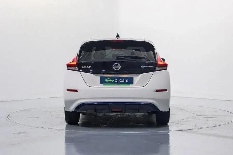 Usado Nissan Leaf Acenta 110 kW (150 HP) 2019 Branco Citadino
