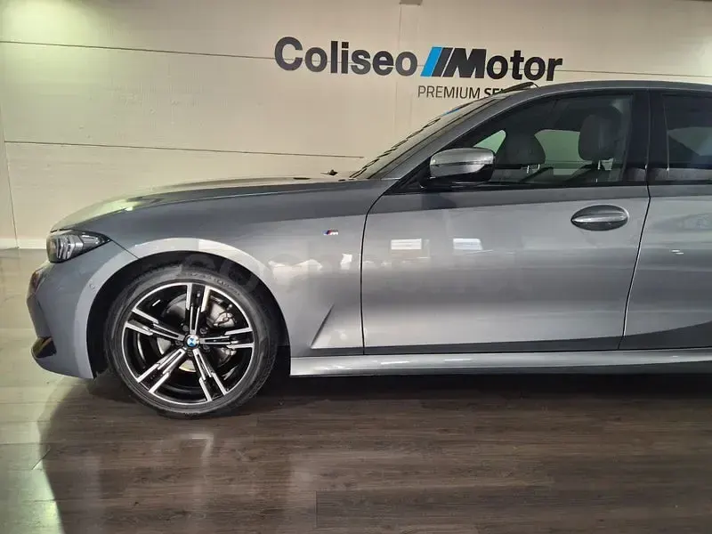 Usado BMW 320 M Sport 190 CV (139 kW) 2025 Gris / plata Berlina
