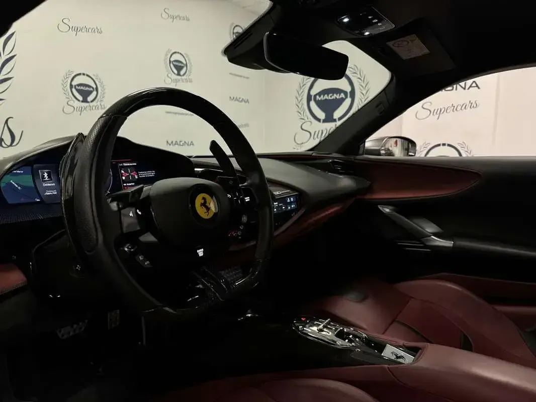 Usado Ferrari SF90 1001 CV (736 kW) 2022 Gris Coupe