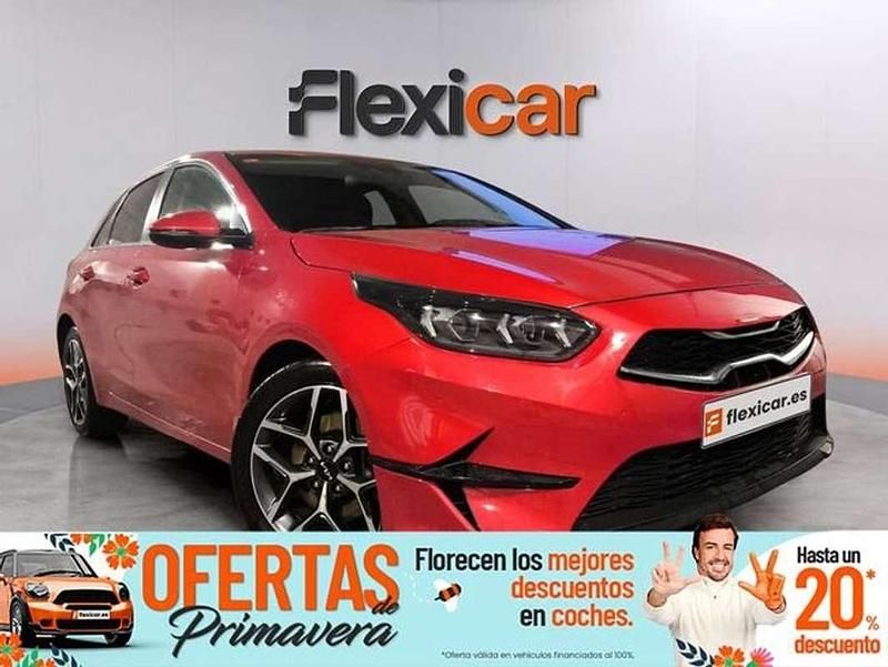 Usado Kia Ceed 101 CV (74 kW) 2021 Rojo Utilitario