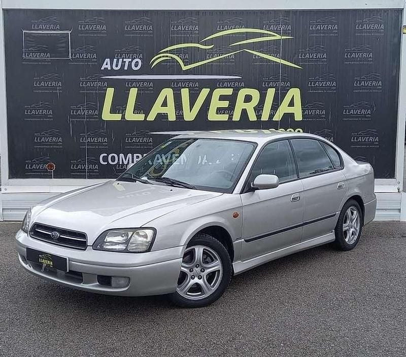 Gris / plata Usado 2000 Subaru Outback SUV | 4950 € - Imagen 1/4