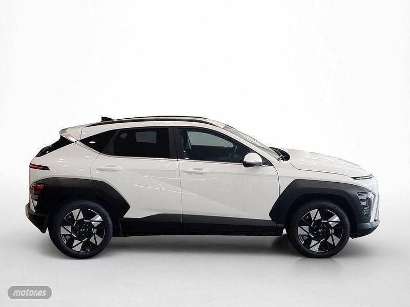 Usado Hyundai Kona 120 CV (88 kW) 2024 Blanco SUV