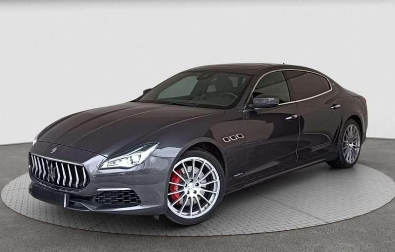Usado Maserati Quattroporte 430 CV (316 kW) 2019 Gris / plata Berlina