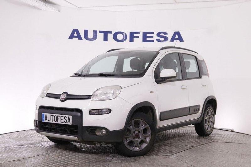 Usado Fiat Panda 4x4 75 CV (55 kW) 2015 Blanco Utilitario