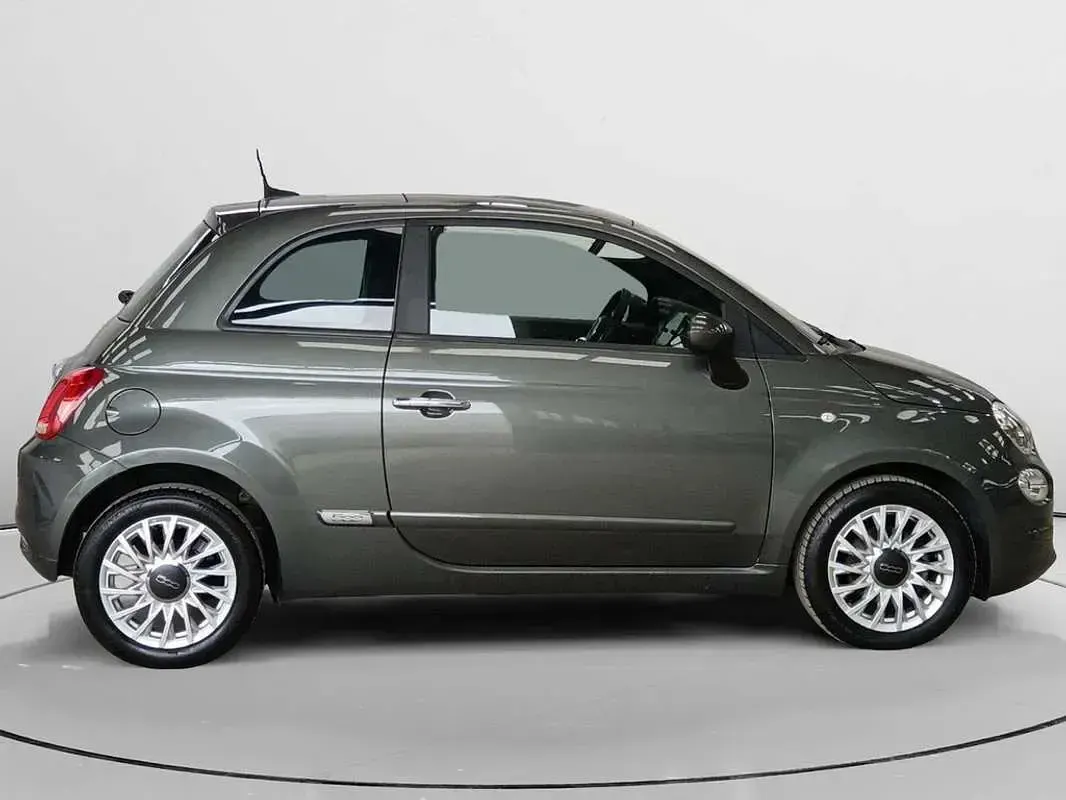 Usado Fiat 500 Lounge 69 CV (50 kW) 2021 Gris Utilitario
