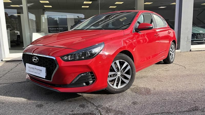 Rojo Usado 2020 Hyundai i30 | 13.990 € (Buen precio) - Imagen 1/4
