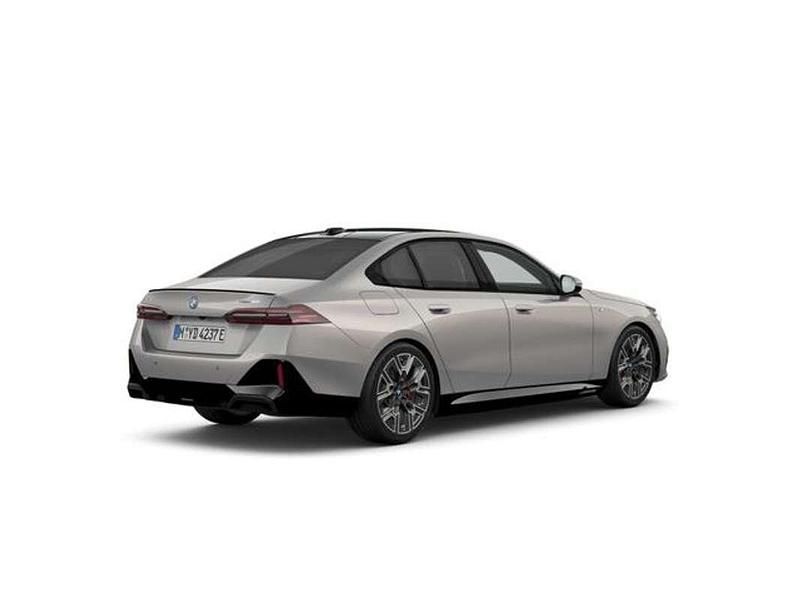 Usado BMW i5 250 kW (340 CV) 2024 Gris Berlina