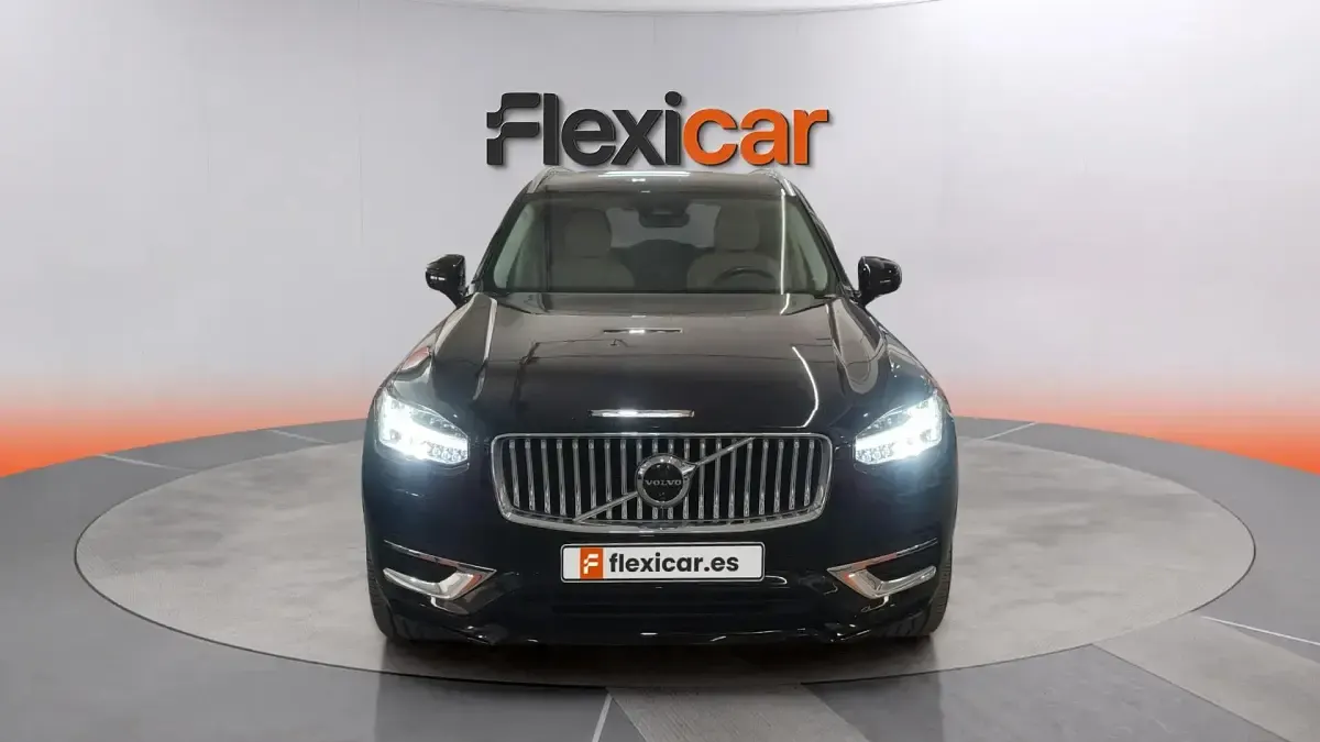 Usado Volvo XC90 Core 235 CV (172 kW) 2024 Negro SUV