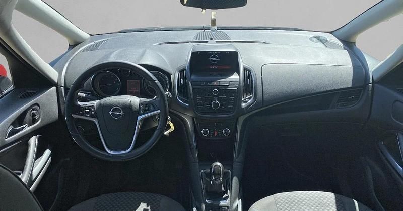 Usado Opel Zafira Tourer Selective 136 CV (100 kW) 2016 Monovolumen