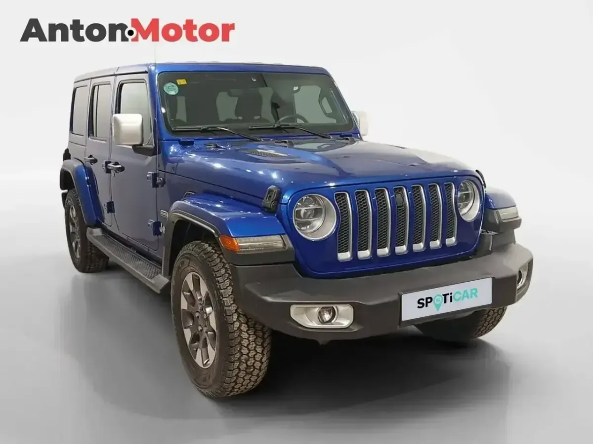 Usado Jeep Wrangler Sahara 200 CV (147 kW) 2019 Azul SUV