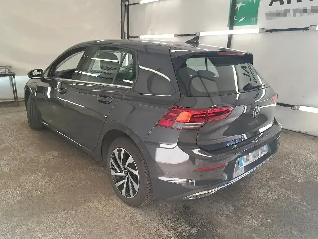 Usado VW Golf VIII 204 CV (150 kW) 2022 Otro Berlina