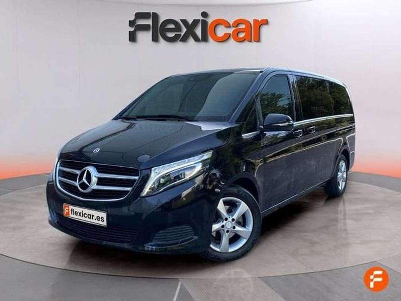 Usado Mercedes V220 Style 163 CV (119 kW) 2019 Negro Monovolumen