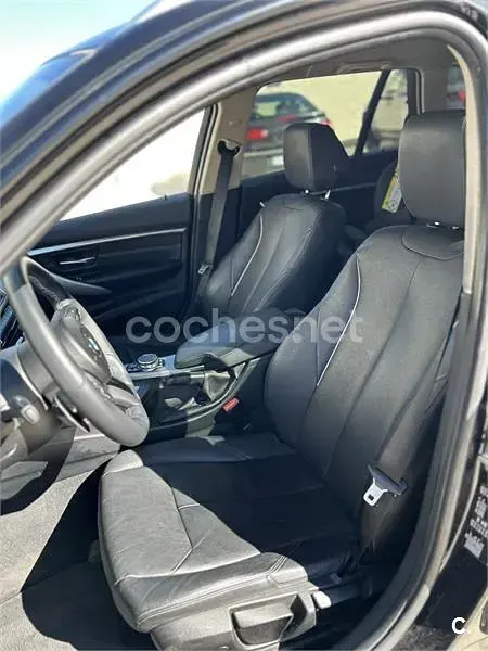 Usado BMW 318 143 CV (105 kW) 2016 Negro Familiar