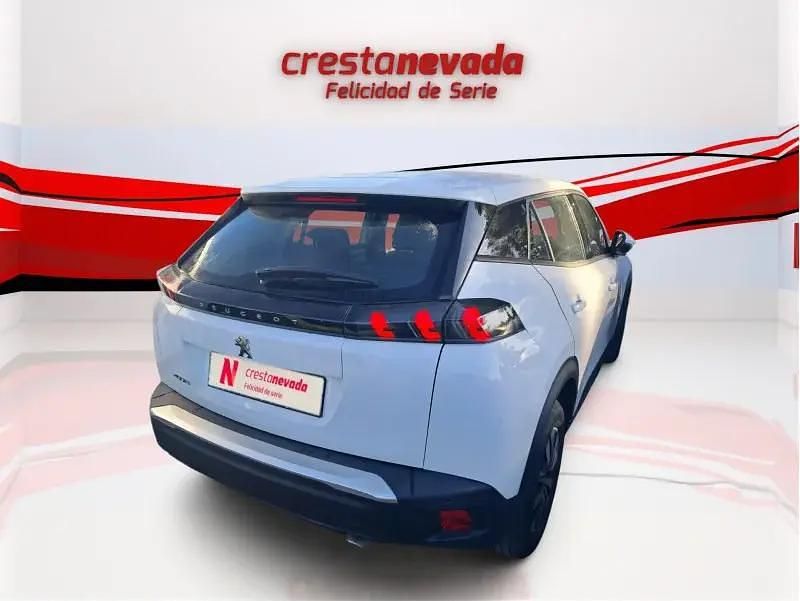 Usado Peugeot 2008 Active 110 CV (80 kW) 2021 SUV