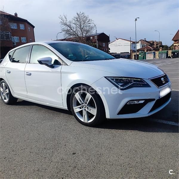 Usado Seat Leon FR 150 CV (110 kW) 2018 Blanco Berlina