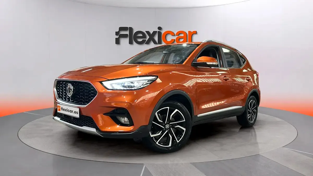 Usado MG ZS Luxury 111 CV (81 kW) 2024 Naranja SUV
