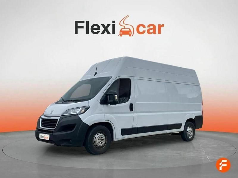 Usado Peugeot Boxer S 140 CV (102 kW) 2021 Blanco Van