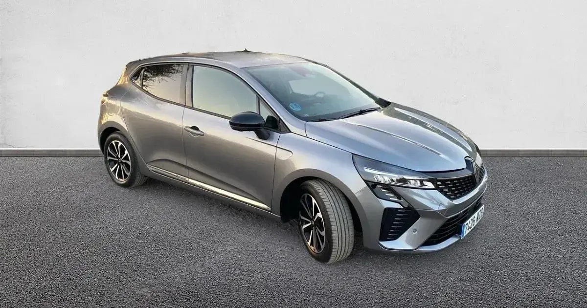Usado Renault Clio Techno 100 CV (73 kW) 2025 Utilitario