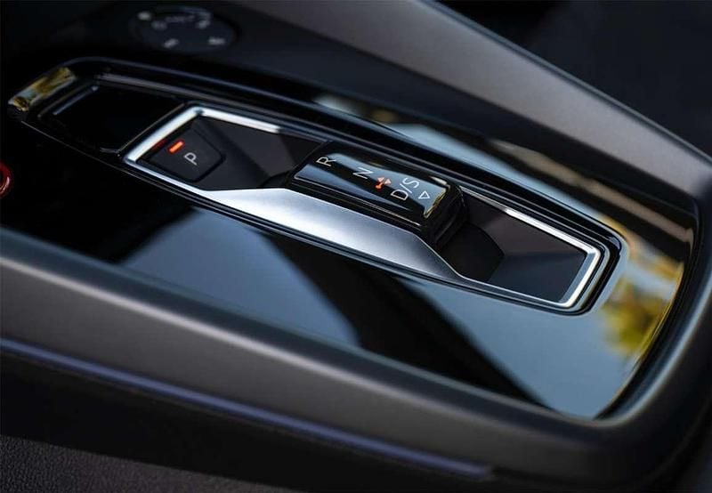 Usado Audi S3 Sportback 333 CV (244 kW) 2025 Gris Utilitario