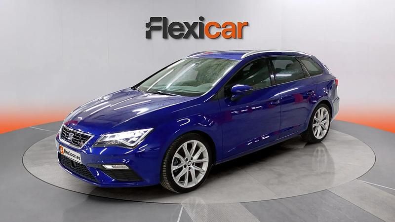 Usado Seat Leon ST FR 150 CV (110 kW) 2020 Azul Familiar