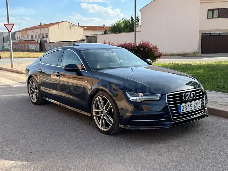 Usado Audi A7 Sportback S-Line 320 CV (235 kW) 2015 Azul Utilitario