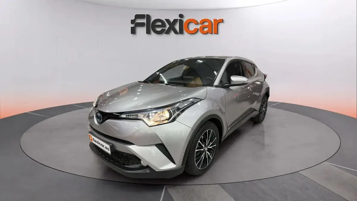 Usado Toyota C-HR Advance 122 CV (89 kW) 2018 Gris SUV