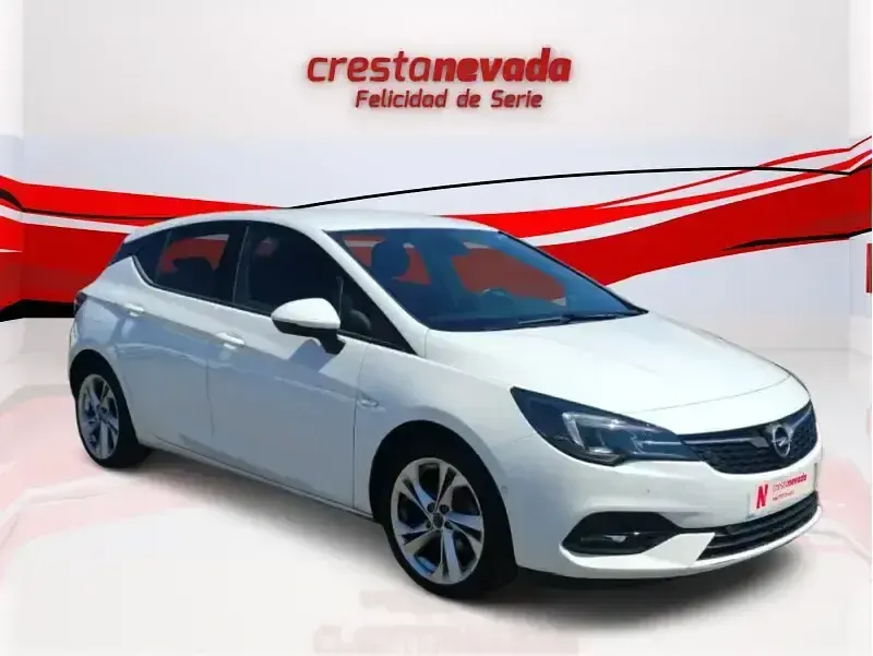 Używany Opel Astra GS Line 105 KM (77 kW) 2021 Biały Sedan/Limuzyna