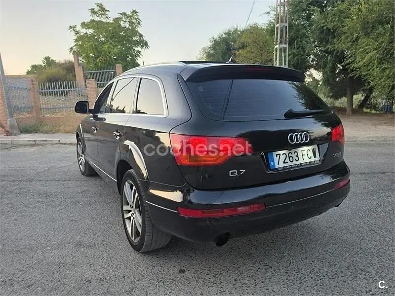 Usado Audi Q7 233 CV (171 kW) 2007 Negro SUV