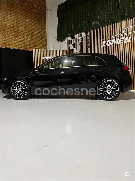 Usado Mercedes A180 109 CV (80 kW) 2019 Negro Berlina