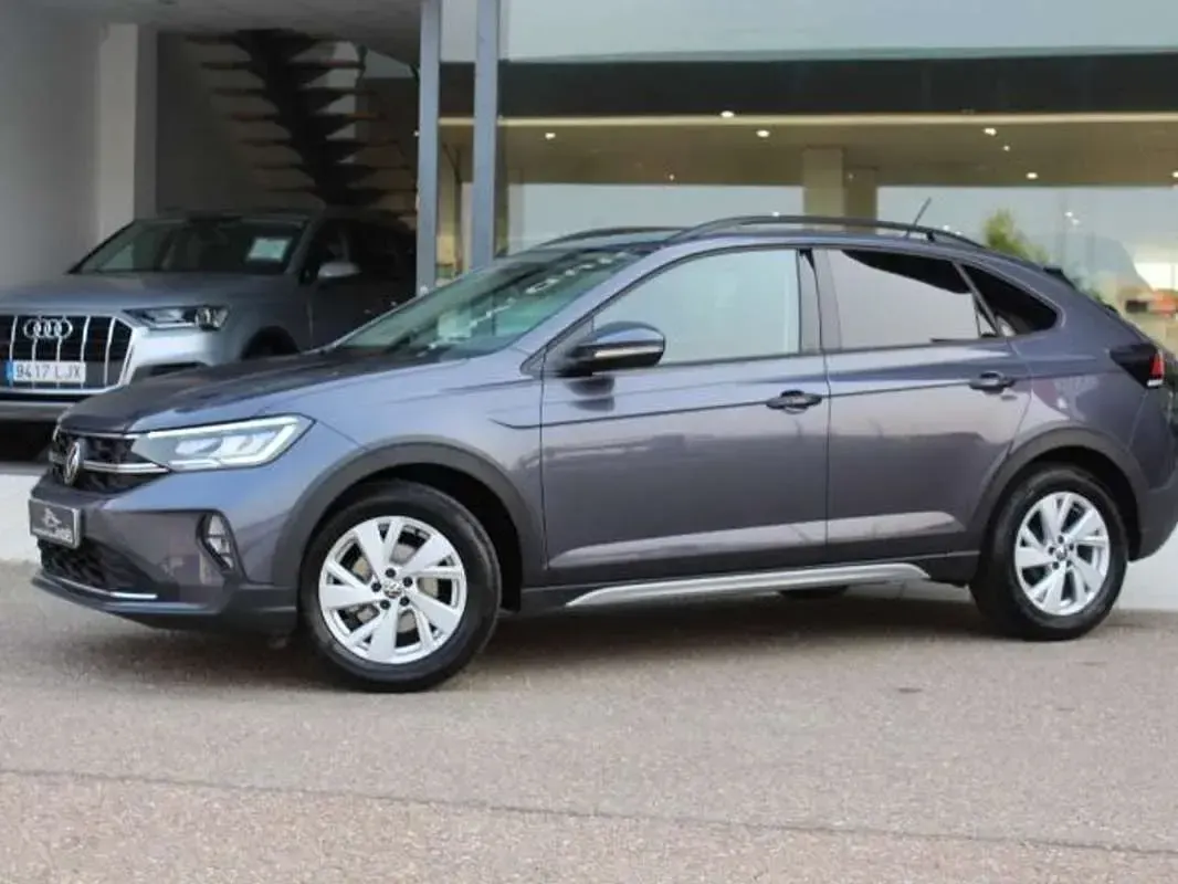 Usado VW Taigo Life 95 CV (69 kW) 2022 Gris SUV