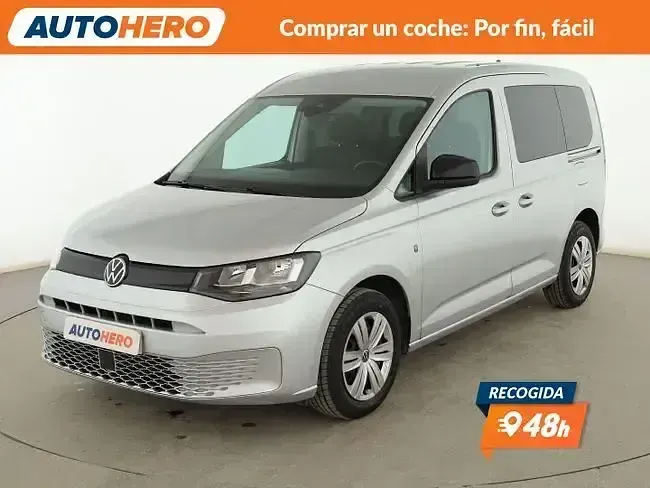 Käytetty VW Caddy Life 114 HP (83 kW) 2022 Tila-auto
