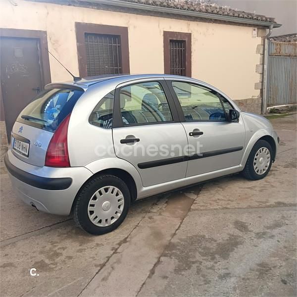 Usado Citroën C3 61 CV (44 kW) 2005 Gris / plata Berlina
