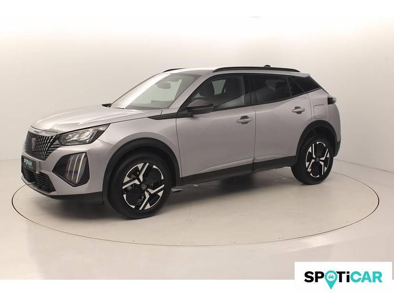 Usado Peugeot 2008 Allure 100 CV (73 kW) 2024 Gris SUV