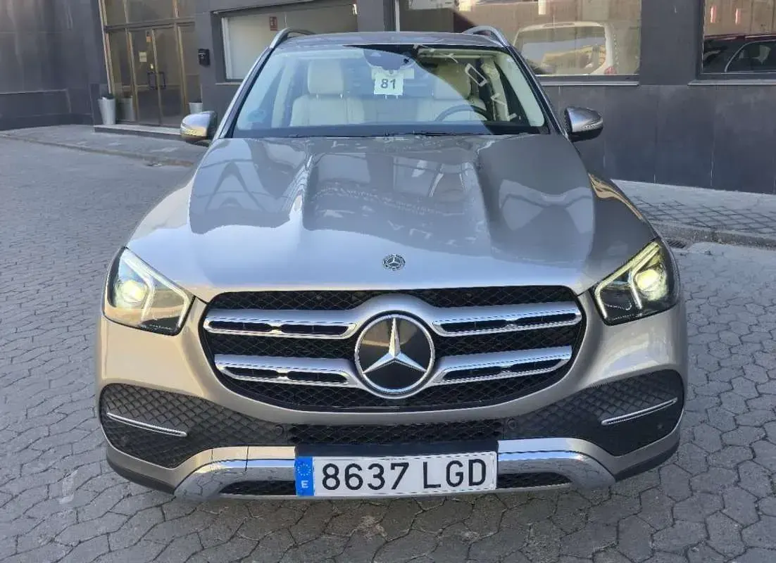 Usado Mercedes GLE300 245 CV (180 kW) 2020 Gris / plata SUV
