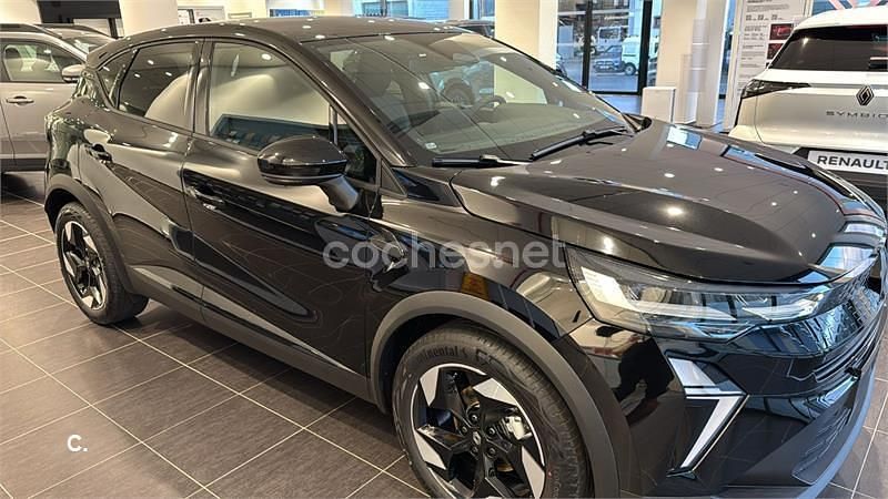 Usado Kia Ceed Style 120 CV (88 kW) 2024 Gris / plata Utilitario