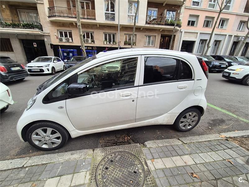 Usado Peugeot iON 49 kW (67 CV) 2020 Eléctrico Utilitario