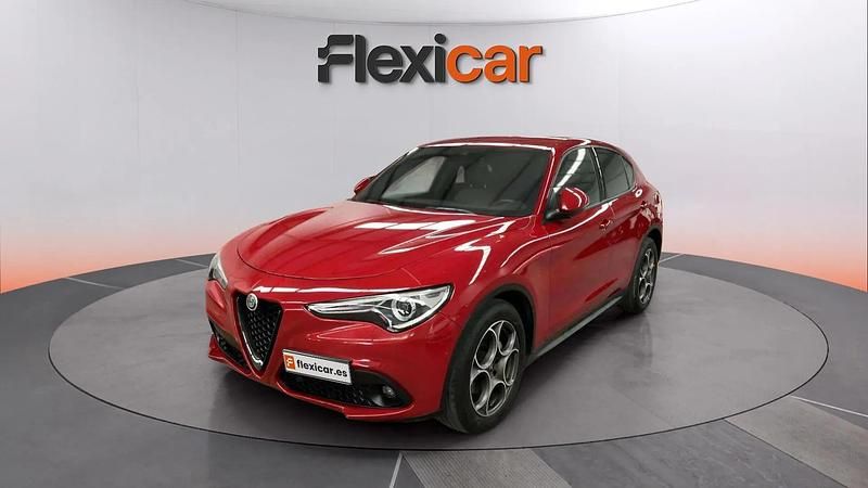Usado Alfa Romeo Stelvio Sprint 160 CV (117 kW) 2022 Rojo SUV
