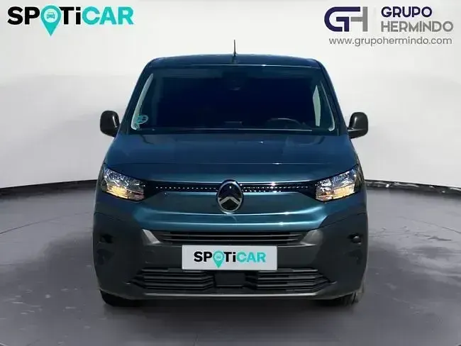 Usado Citroën Berlingo 100 CV (73 kW) 2024 Gris Monovolumen