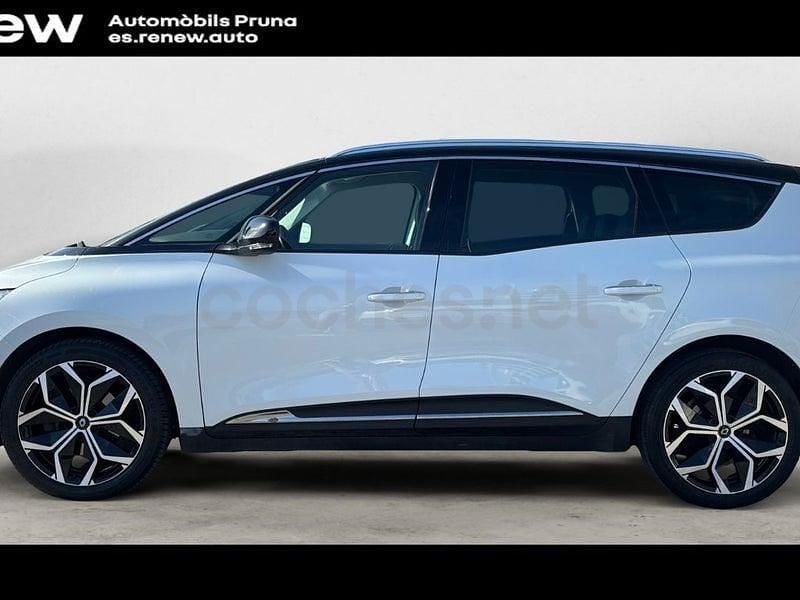 Usado Renault Grand Scénic IV Zen 140 CV (102 kW) 2021 Blanco Monovolumen