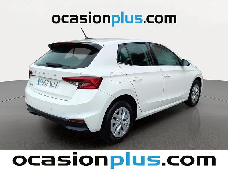 Usado Skoda Fabia Ambition 95 CV (69 kW) 2023 Blanco Utilitario