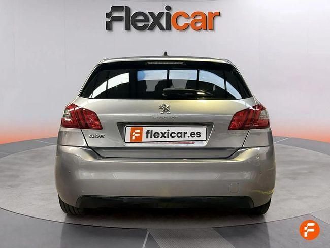 Usado Peugeot 308 Style 130 CV (95 kW) 2020 Gris Berlina