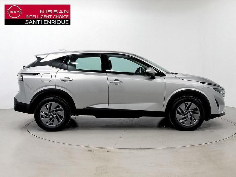 Usado Nissan Qashqai Acenta 140 CV (102 kW) 2024 Gris SUV