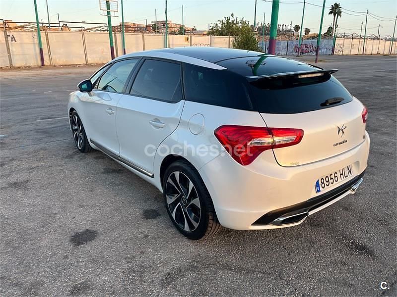Usado Citroën DS5 Style 200 CV (147 kW) 2012 Blanco Utilitario