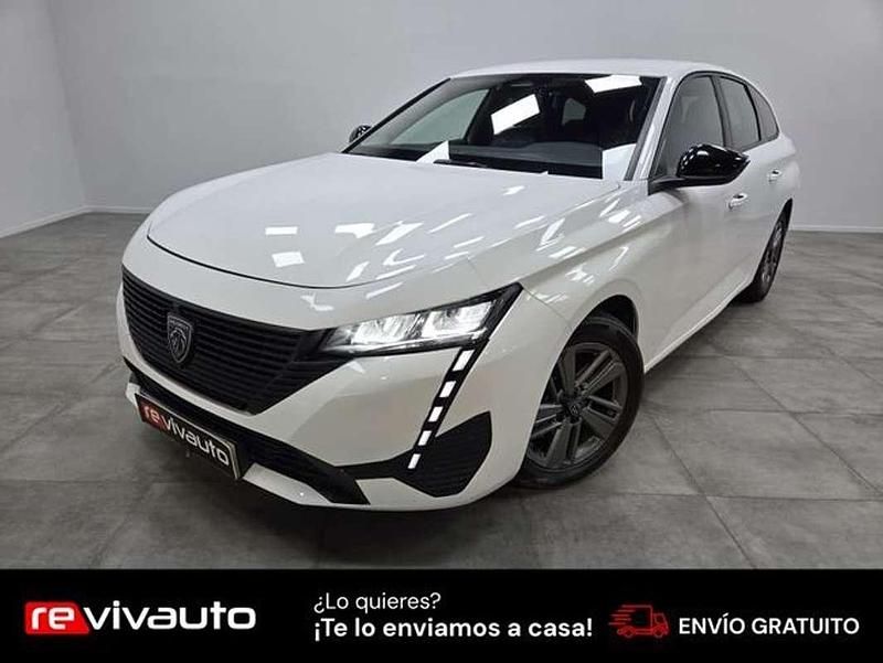 Usado Peugeot 308 SW Active 131 CV (96 kW) 2022 Blanco Familiar