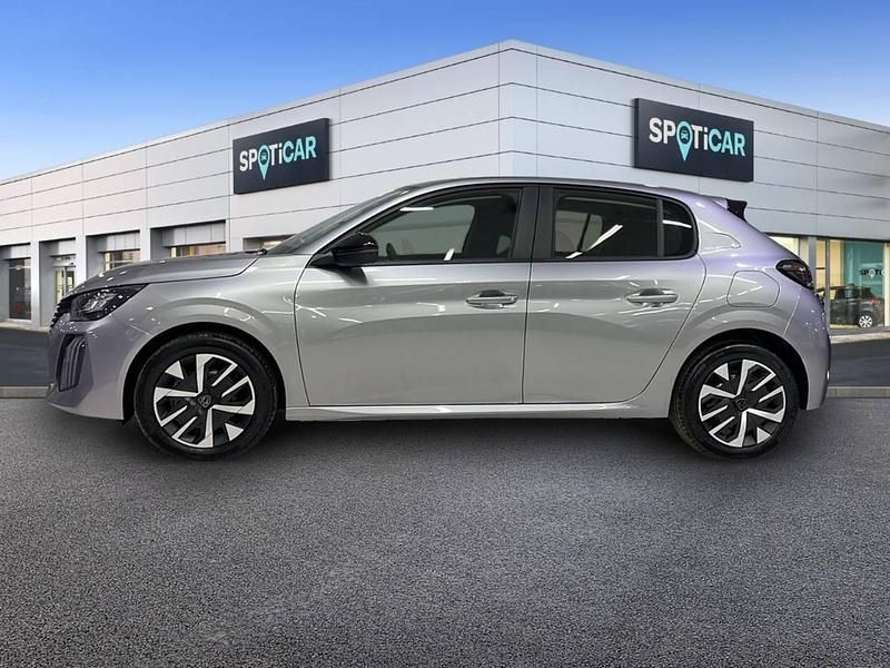 Usado Peugeot 208 Active 100 CV (73 kW) 2024 Gris Utilitario