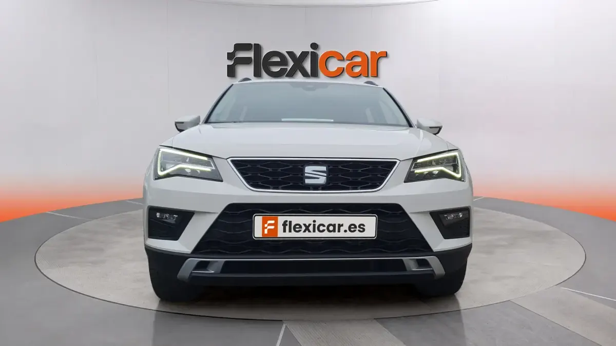 Begagnad Seat Ateca FR 150 HK (110 kW) 2019 Vit SUV