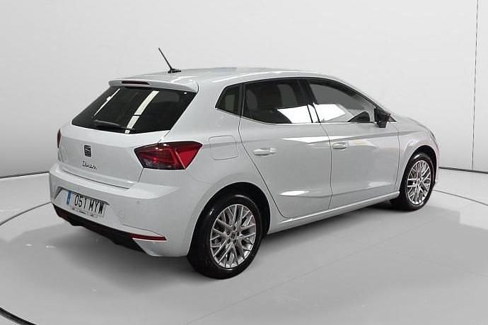 Usado Seat Ibiza 115 CV (84 kW) 2025 Utilitario