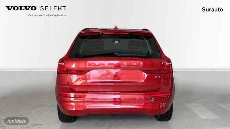 Usado Volvo XC60 Core 197 CV (144 kW) 2025 Rojo SUV